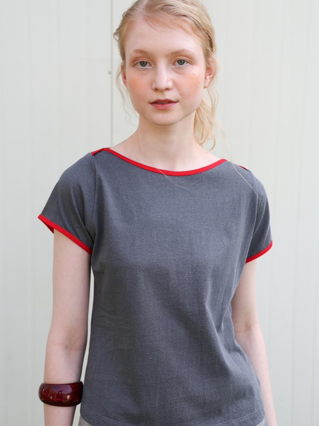 Contrast Boat-neck T-shirt - Charcoal