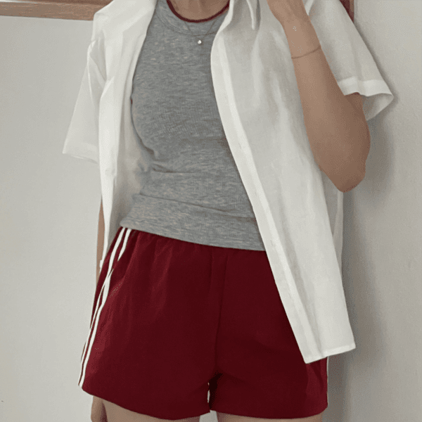 라인 트랙 숏 팬츠