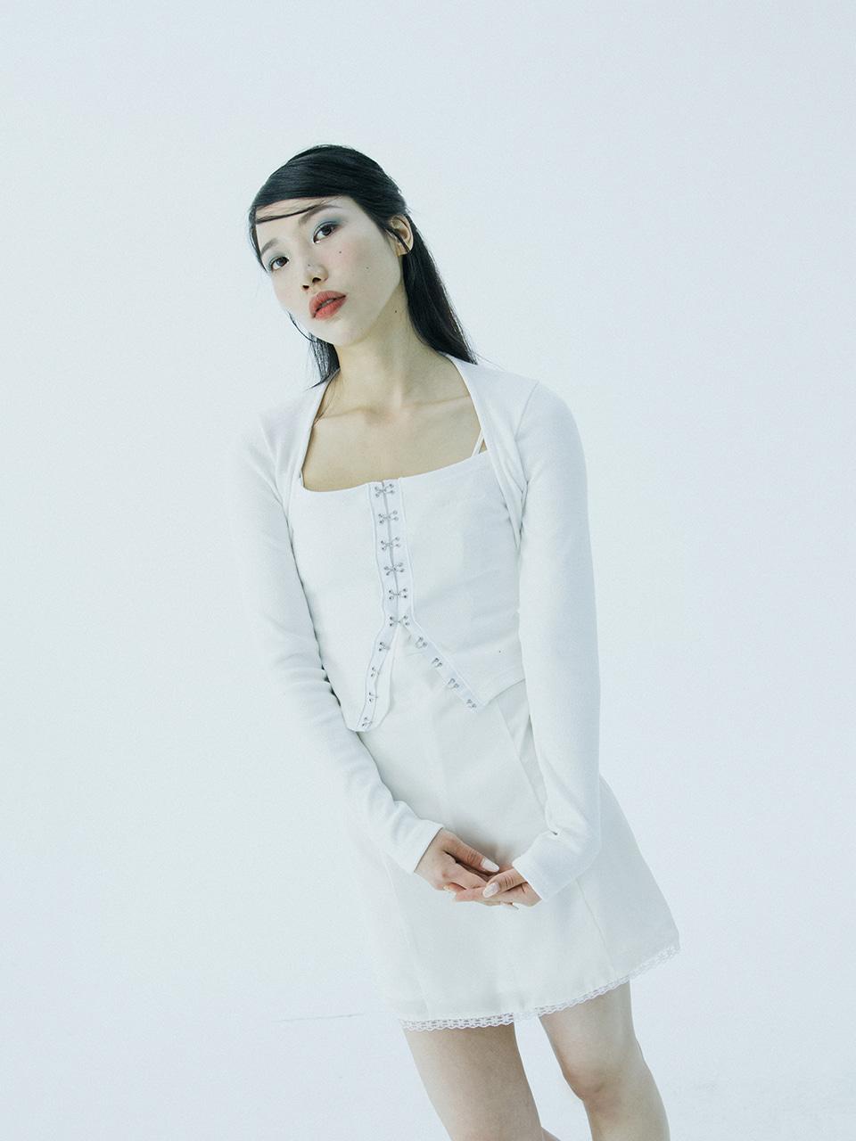 장원영, 레드벨벳 조이 착용 Hook square top (white)