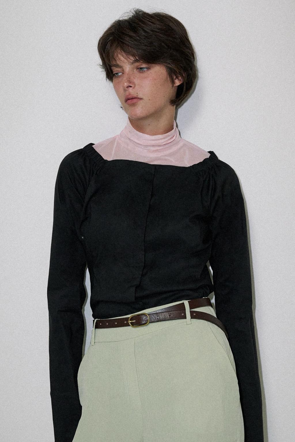 2-Way Off Shoulder Blouse Black
