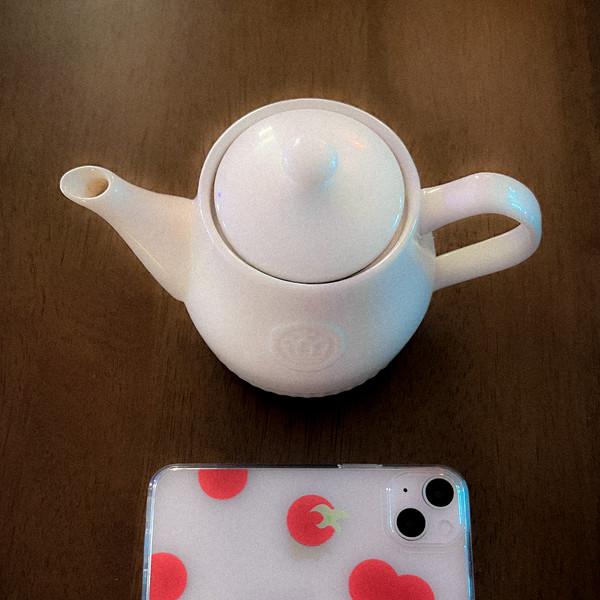 dot dot tomato! case