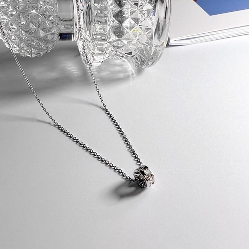 스와로브스키 크리스탈 큐빅 써지컬스틸 목걸이