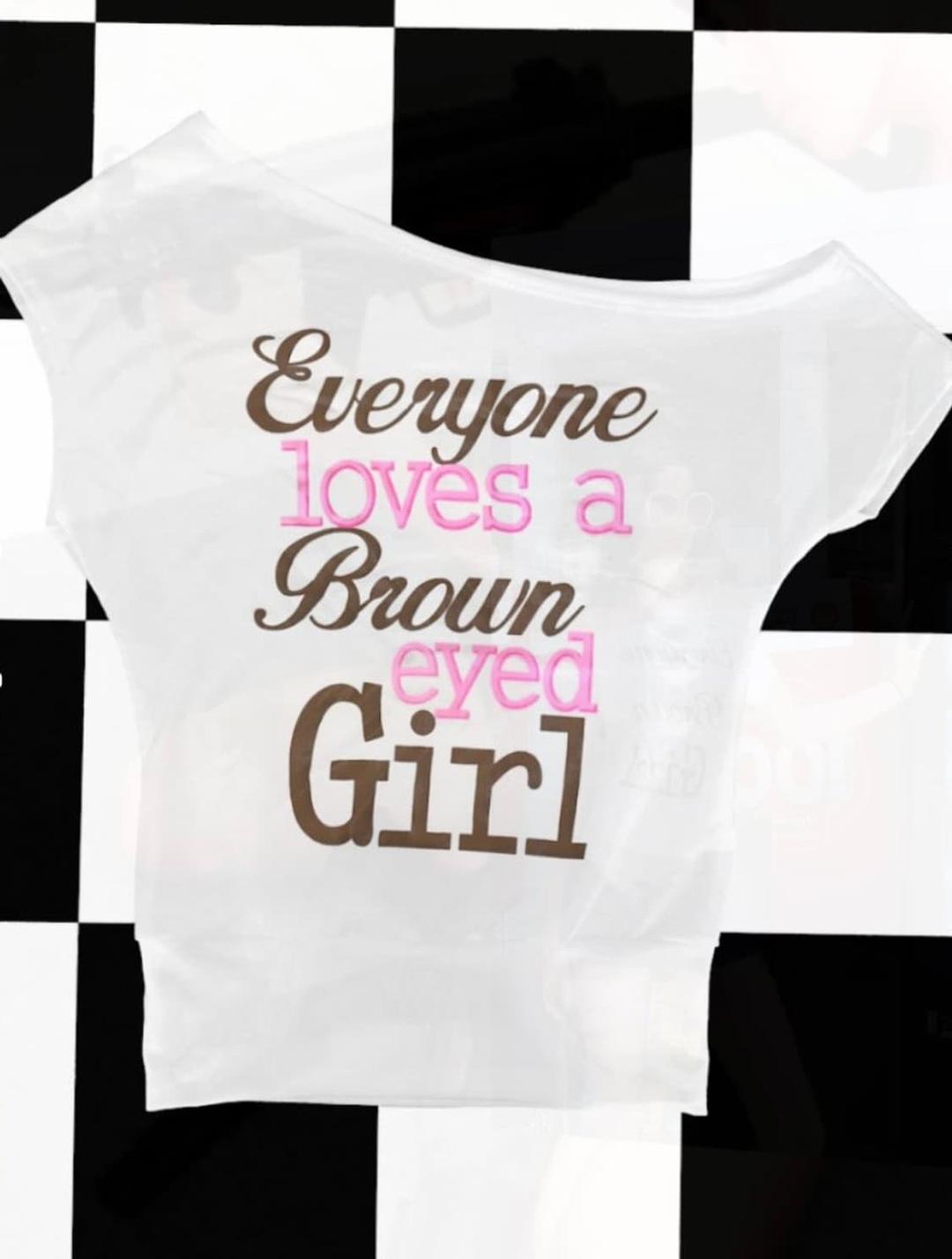 omighty brown eyed girl 원숄더 티 | 후루츠패밀리