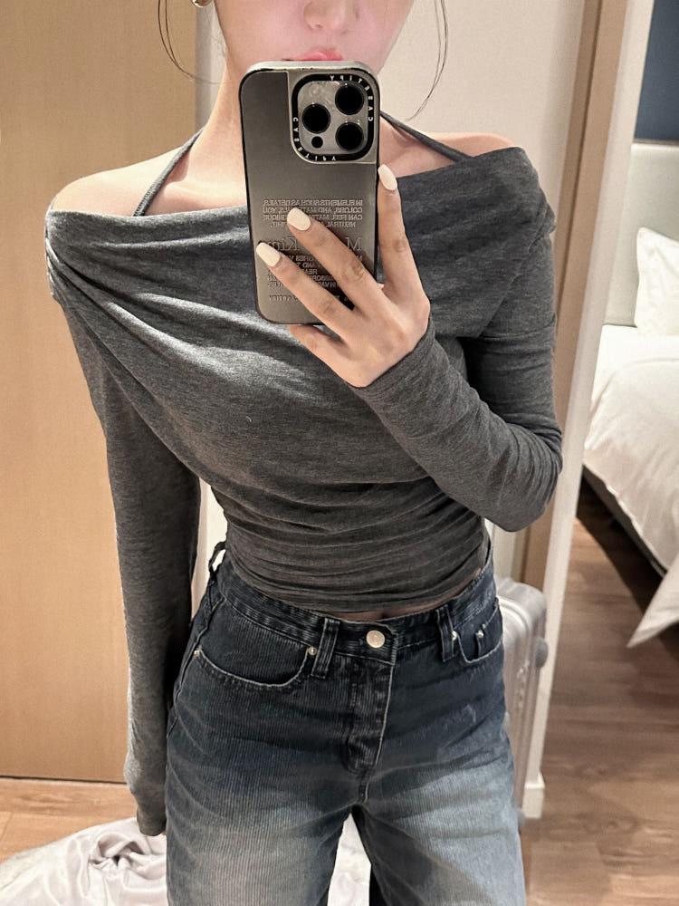 글로스 홀터 셔링 긴팔 티셔츠 4col 몸매보정 입술넥 오프숄더 슬림핏 글램 섹시 페미닌