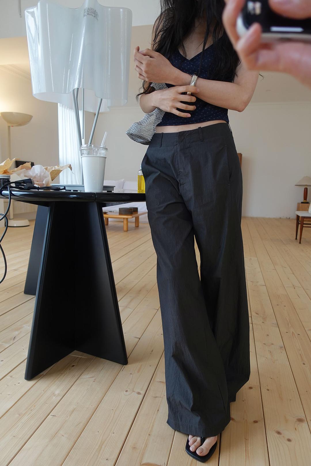 Paper curved trousers -2C