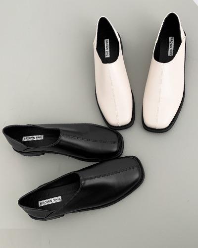 (당일출고/자체제작/255사이즈) 포스 모던 둥근코 통굽 클린 심플 로퍼