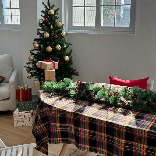 샤넬지 크리스마스 테이블보 블랙 그린 감성 홈파티