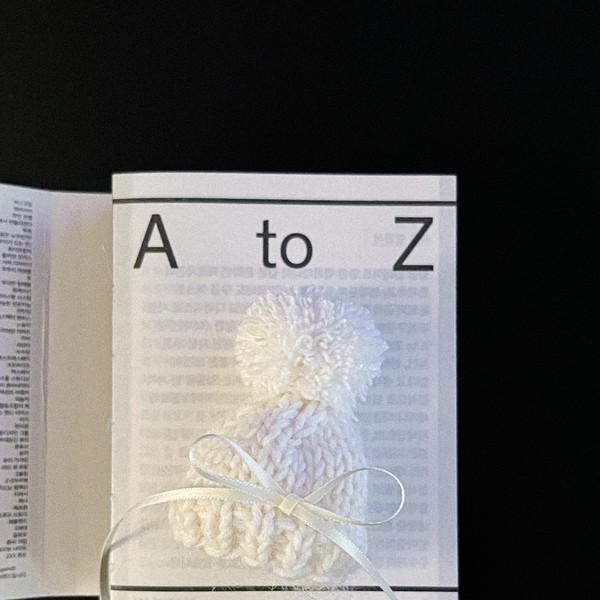 winter bell beanie tok&keyring (all white ribbon)