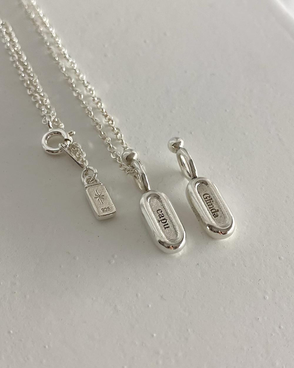 Capsule Engraving N
