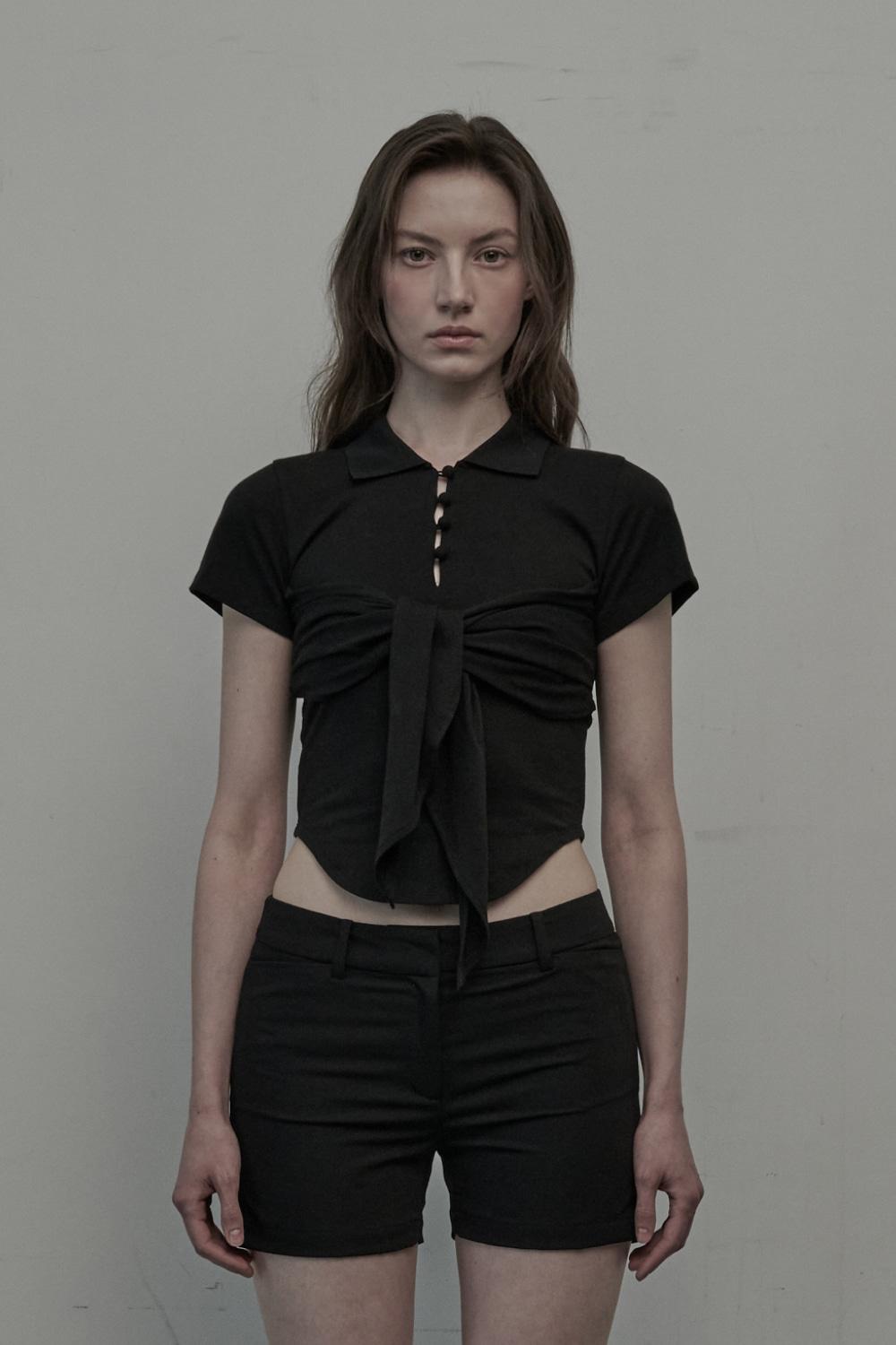 Button Ribbon Collared T-shirt-Black