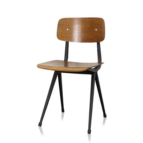 Paul Bassett Chair(폴 바셋 체어)