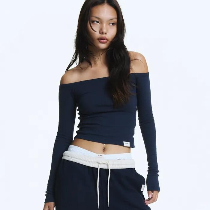 G OFF SHOULDER LONG SLEEVE (NAVY)