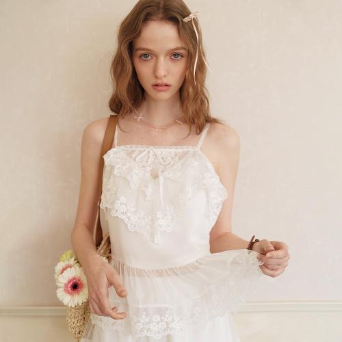 Cest_White lace camisole