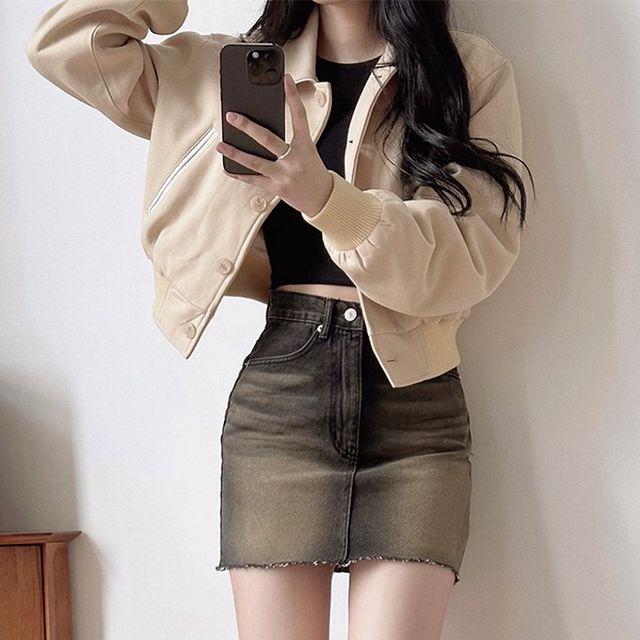 로바, 카라 바시티 자켓_디데이걸