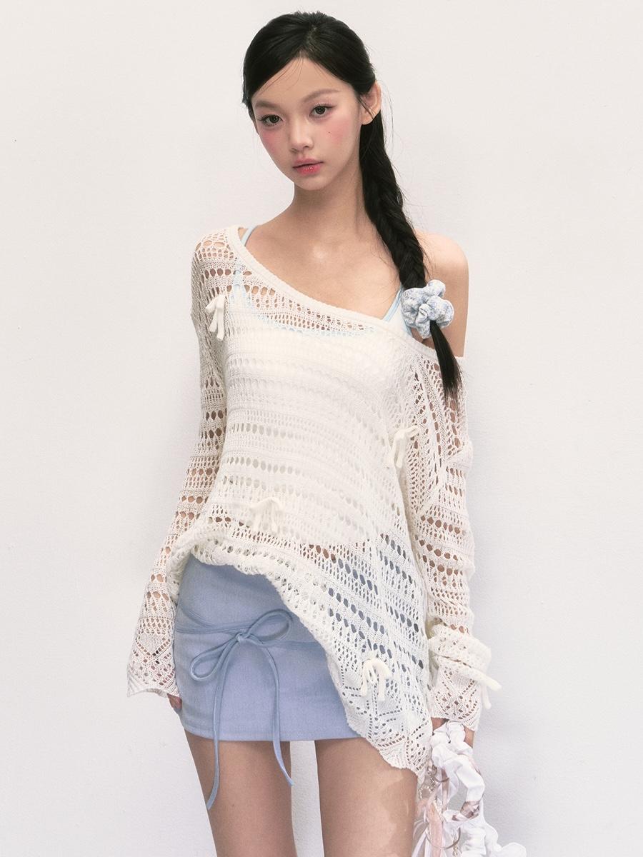 Weekendhub Cloud Net Sheer Ribbon Knit Top