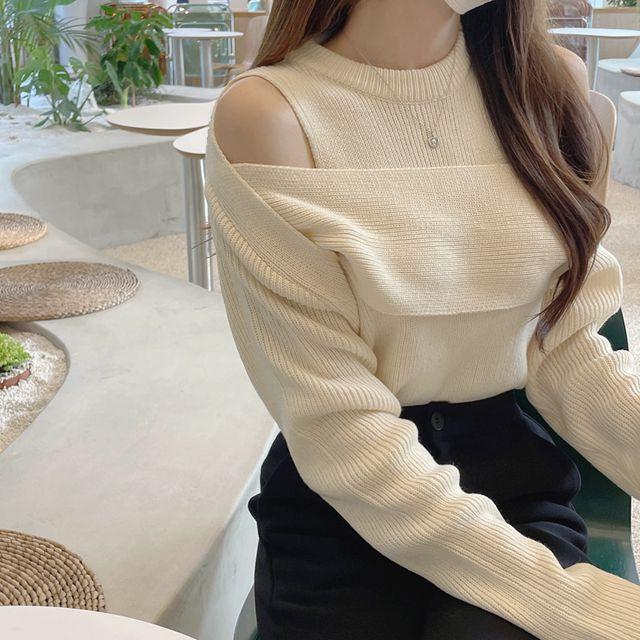 어깨 트임 오프숄더 언발 니트_수니