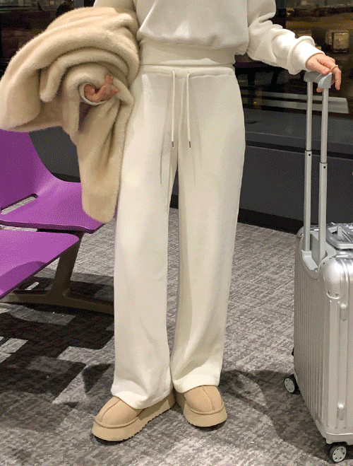 베니토 [기모버전추가/🏅팝업BEST🏅/숨겨진7cm/보풀최소화/한줌허리/2천장돌파][made] 멜팅 니트라이크 히든코르셋 극강하이 밴딩 팬츠 (가을/간절기/신상/데일리/데일리룩/출근룩/여행룩/데이트룩)