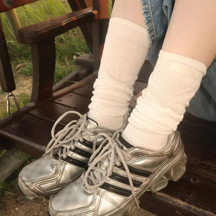 Summer Wrinkle Socks - White