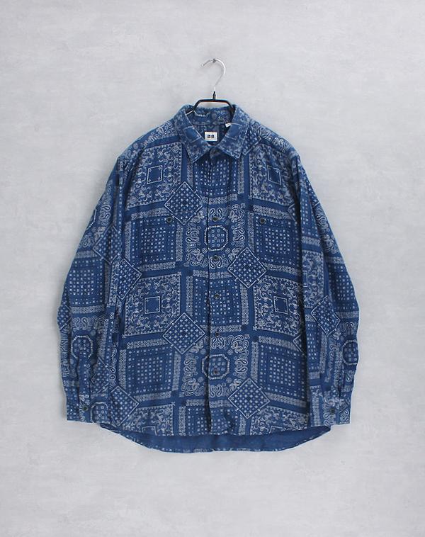 UQ _ bandana pattern shirt