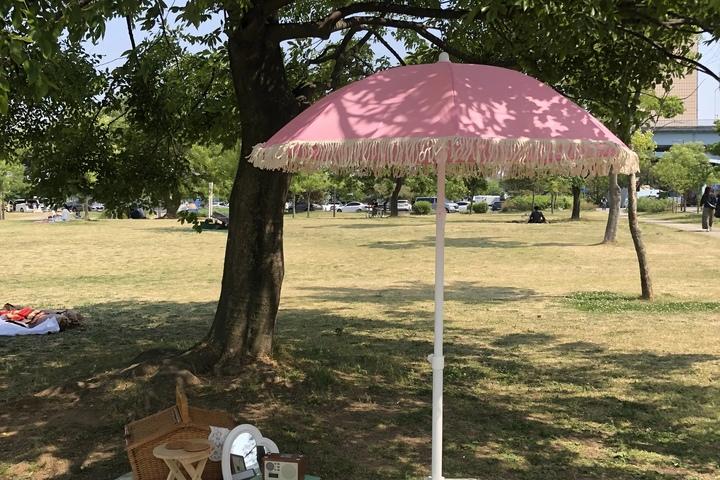 1.4M 핑크 테슬 파라솔 캠핑 감성 루프탑 테라스 카페