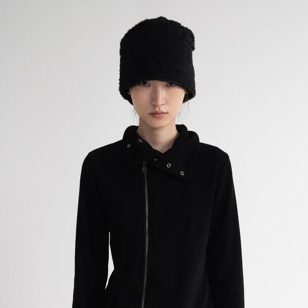 [3/11 순차 출고] Modified Neck Double Zip-Up (Black)