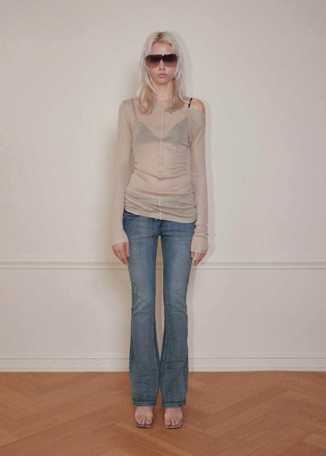 SLICK OFF SHOULDER T, BEIGE