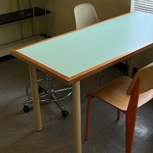 2UC MINT TABLE