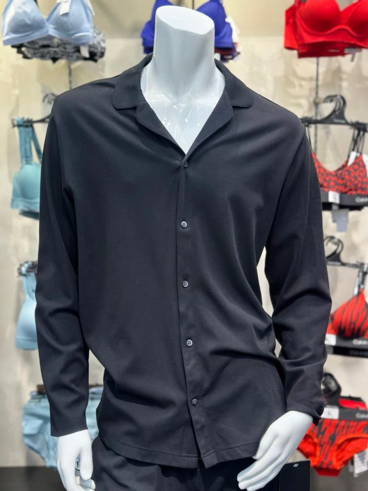 (8특)CK언더웨어 블랙 슬립 남성 롱 슬리브 셔츠 NM2445-UB1
