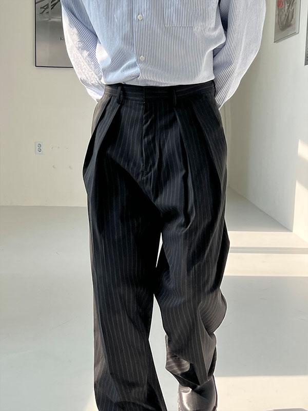 Stripe two tuck slacks