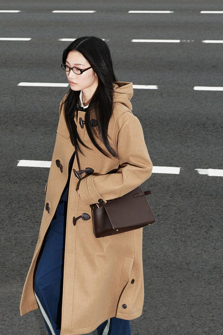 펠티드 더플 코트