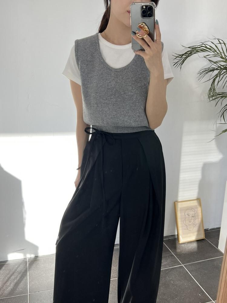 (당일배송) 드벤티 무지 자가드 니트 베스트