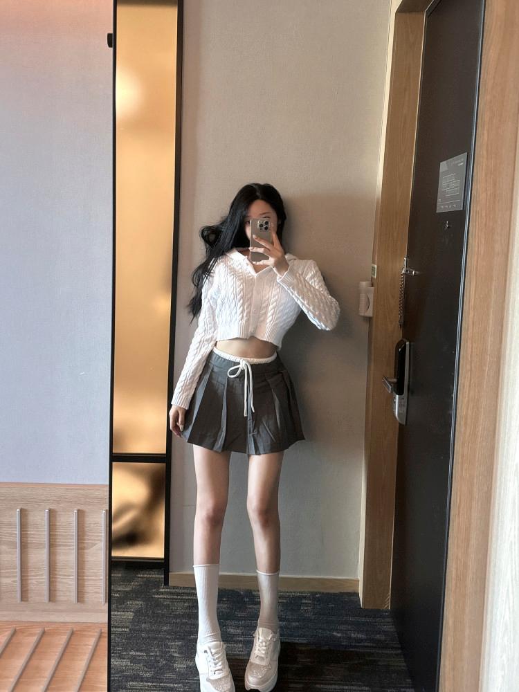 노멀 꽈배기 후드 크롭 가디건 (2color)