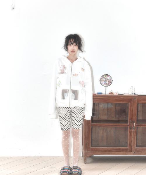 허  그래픽 집업