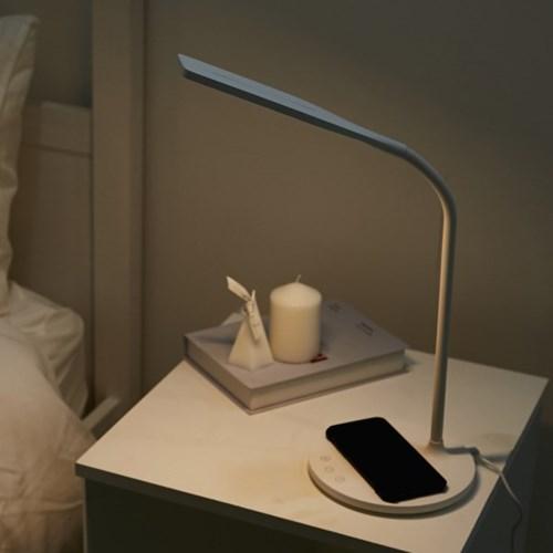 LED 패럭스 무선충전 스탠드