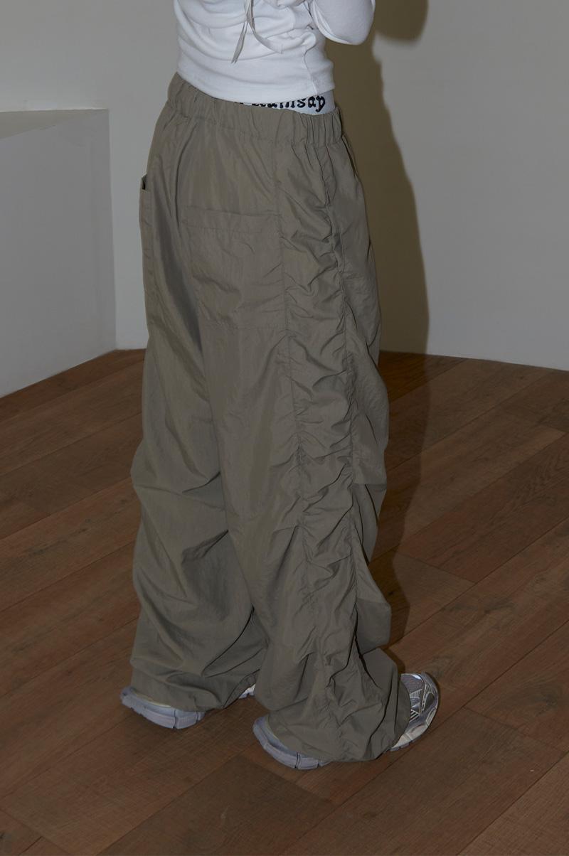 SHOP SIDE SHIRRING NYLON PANTS