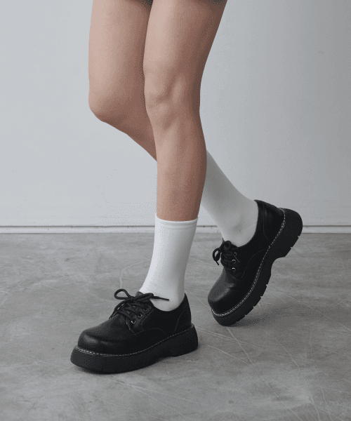 라운드 토 스티치 레이스업 로퍼 412215009 (4.5cm/2colors)