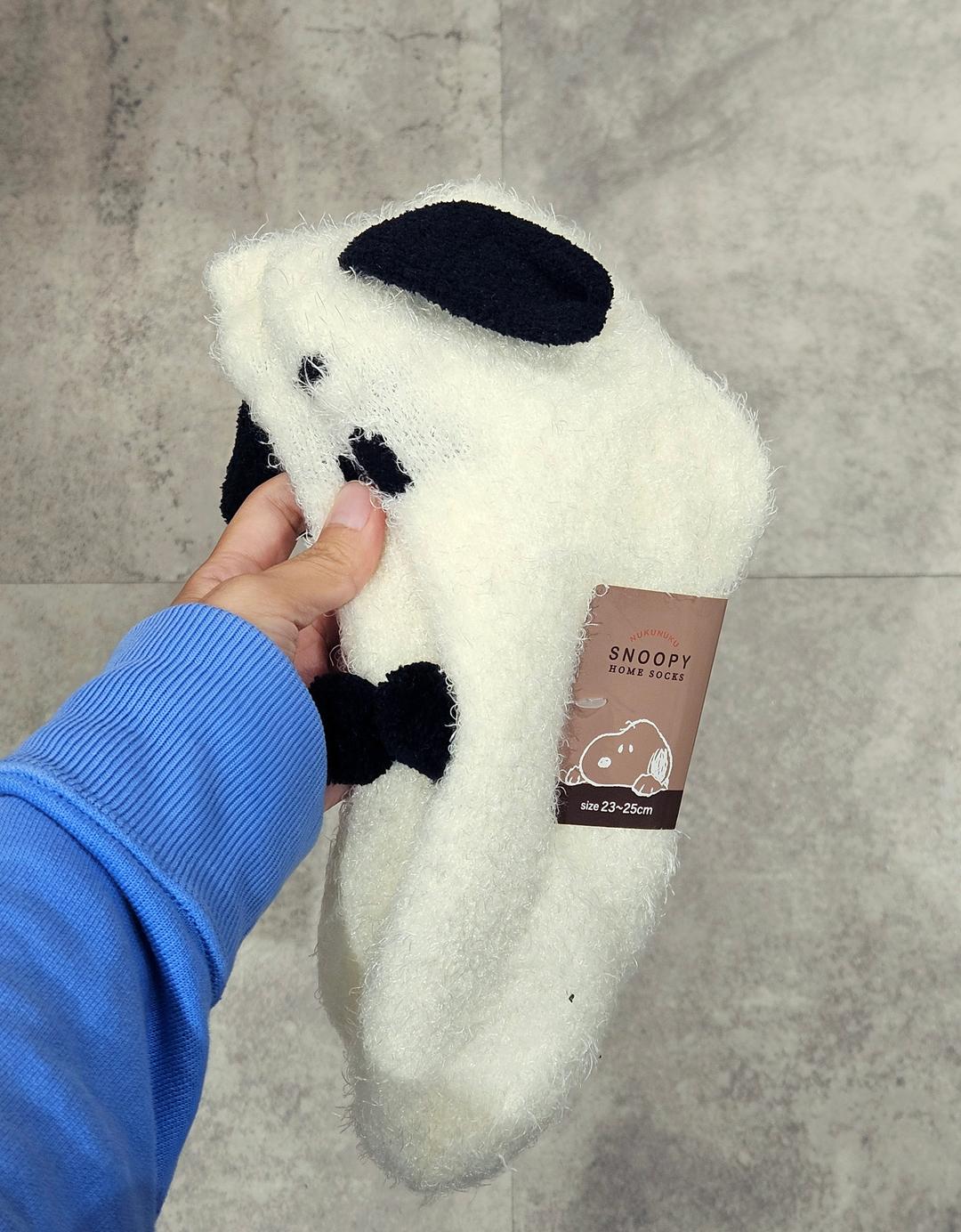 피너츠 2025 스누피 페이스 수면 양말