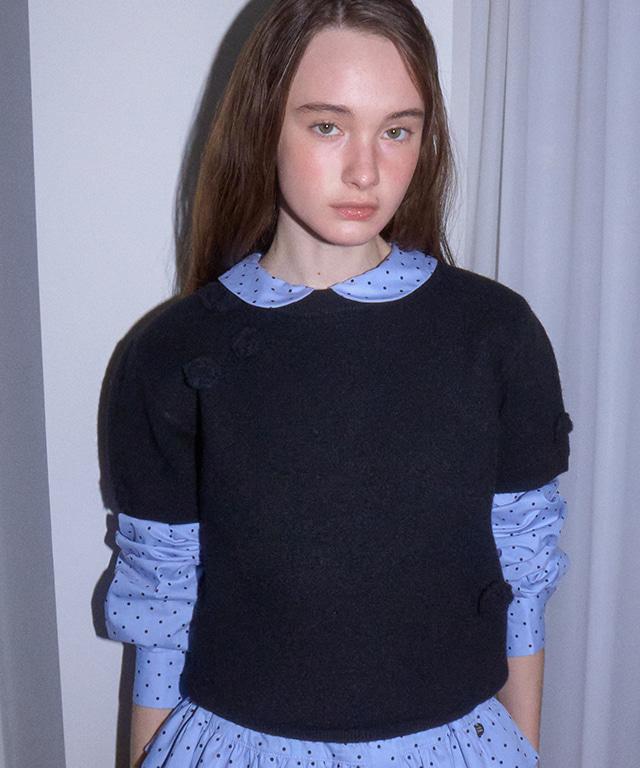 HANDMADE FLOWER SHORT SLEEVE KNIT BLACK