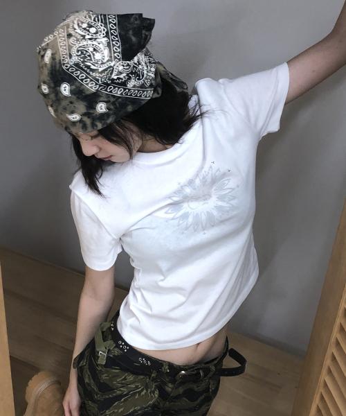 AROUND STONE T-SHIRTS