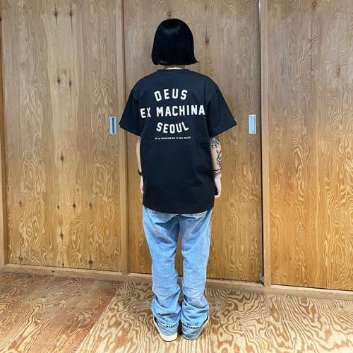 데우스 서울 반팔티 SEOUL COLLEGE TEE BLACK