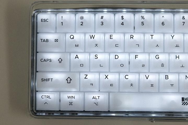 안개 매트 반투명 한글각인 체리키캡 CHERRY PC LED투과 기계식 키보드 독거미 키캡