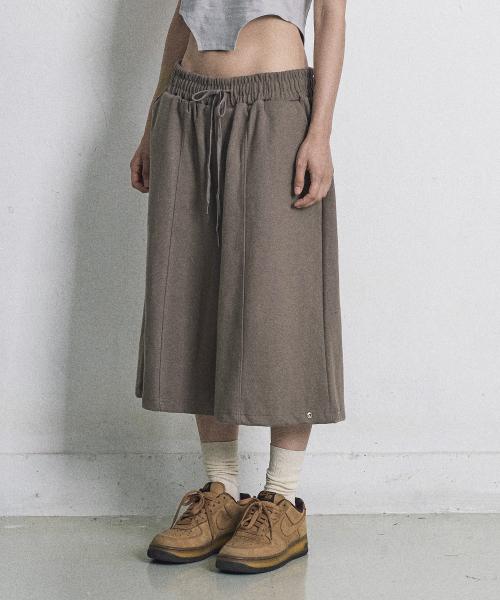 스냅 8부 스웨트 버뮤다팬츠 - 모카