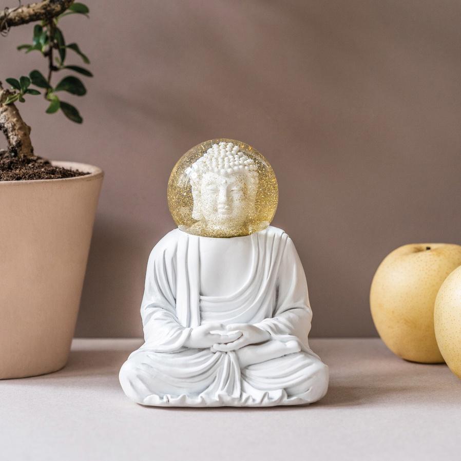 더 화이트 부다