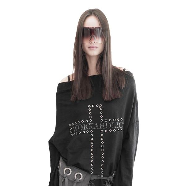 [WRKHLC] CROSS PIERCING BATWING TEE IN DARK NAVY