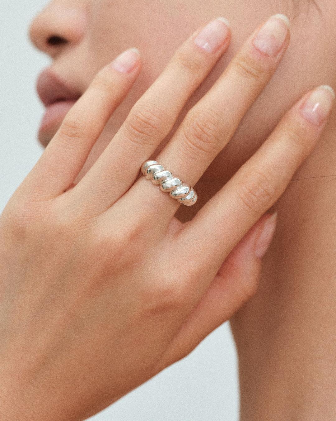 Croissant Ring