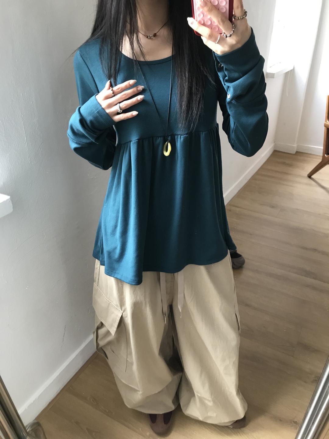 Gather mood snap Tee