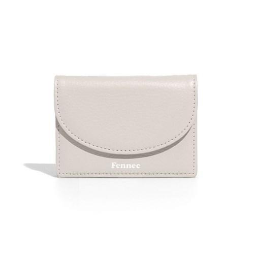 [4/5 예약배송][22SS]FENNEC HALFMOON ACCORDION POCKET - ECRU