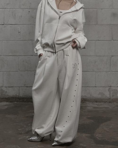 Steel Stud Sweat Pants (white)