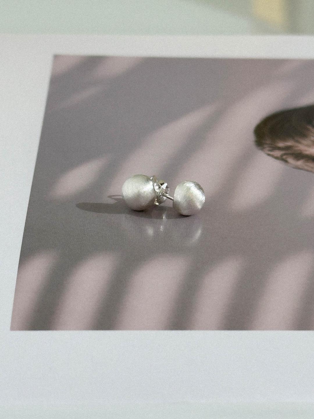 [925 silver] mat scratch earrings