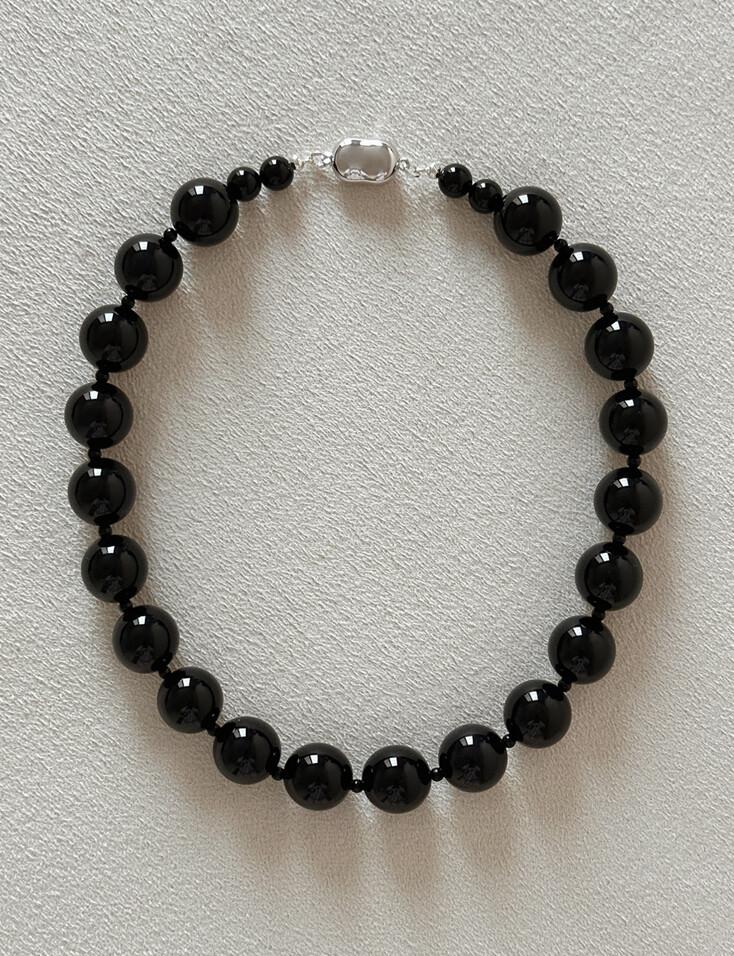 ONYX LARGE NECKLACE